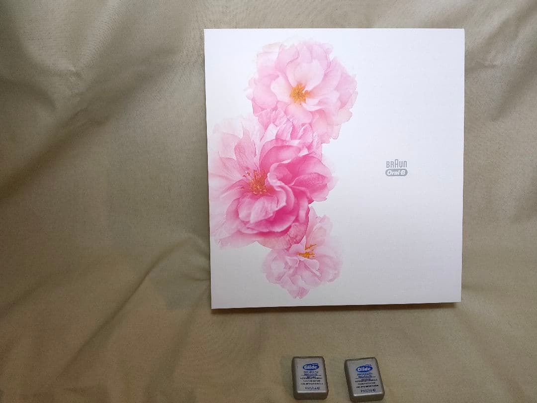 新品未開封 ブラウン オーラルB 電動歯ブラシ ジーニアス10000  桜ピンク