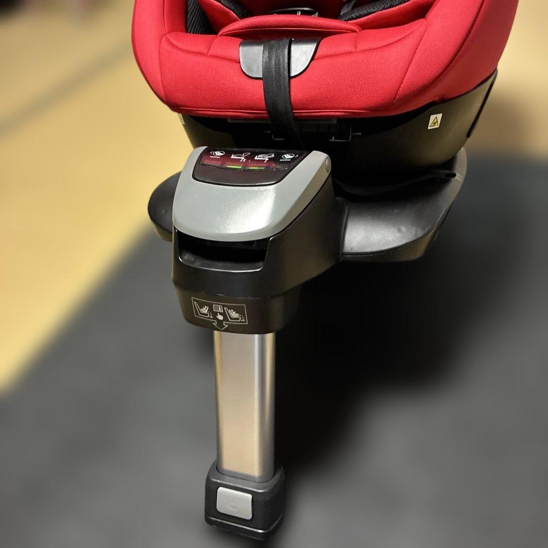 yuu プロフ必読 RECARO チャイルドシート 赤 ISOFIX