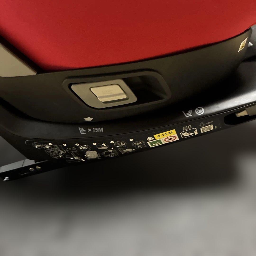 yuu プロフ必読 RECARO チャイルドシート 赤 ISOFIX