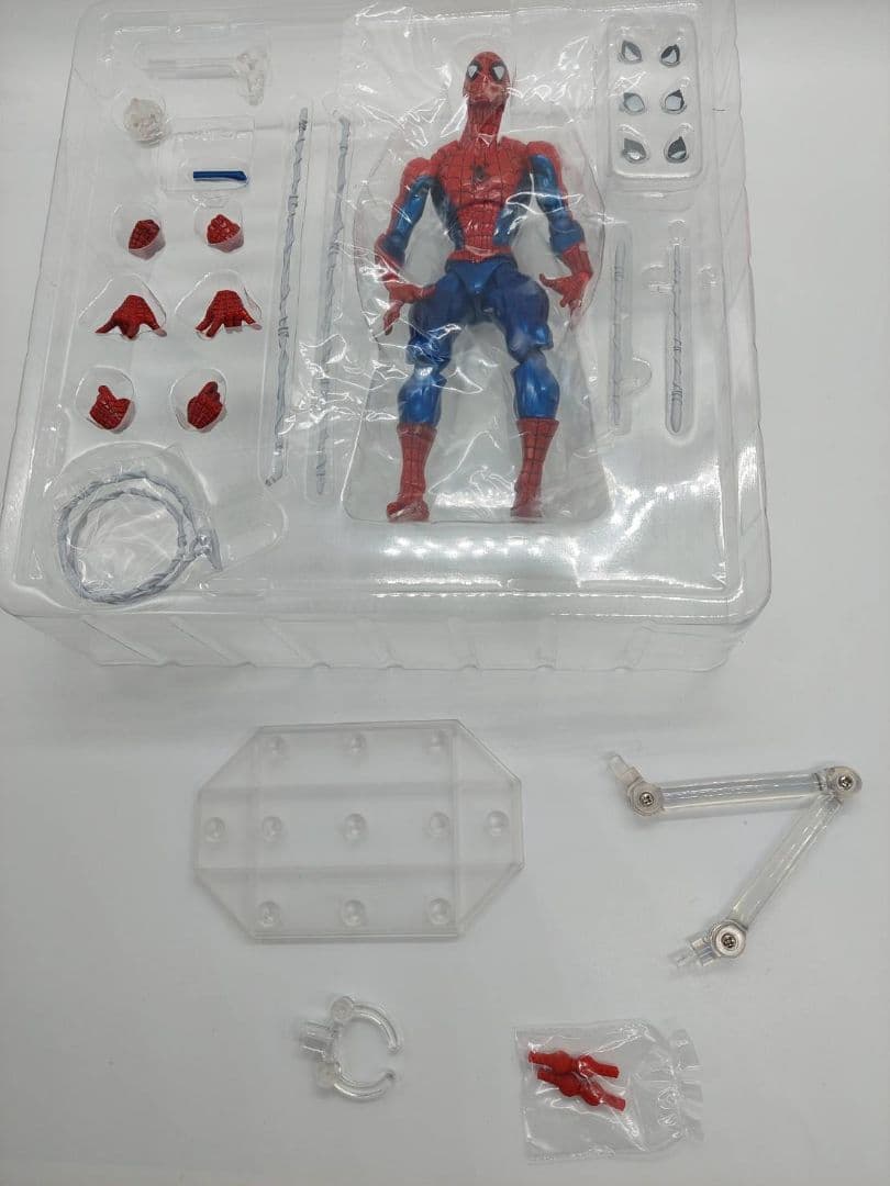 アメイジングヤマグチ リボルテック スパイダーマン&ヴェノム 2体セット 海洋堂