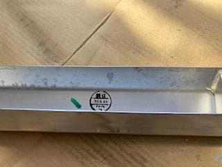 三菱ふそう　17モデル　スーパーグレート純正メッキバンパースカート３分割中央