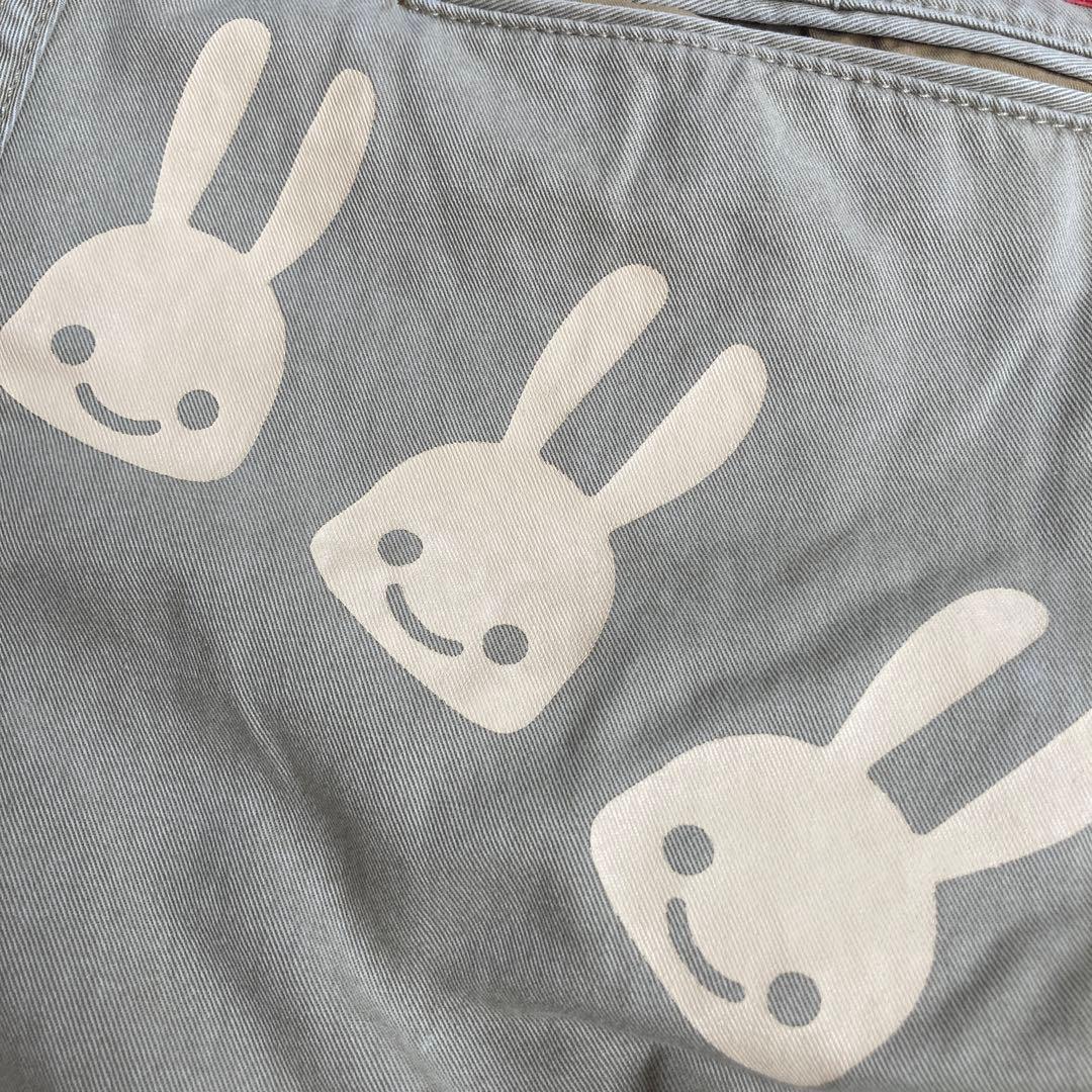 【6連うさぎ・サイズL】CUNE　チノパン　ベージュ系　デカロゴプリント