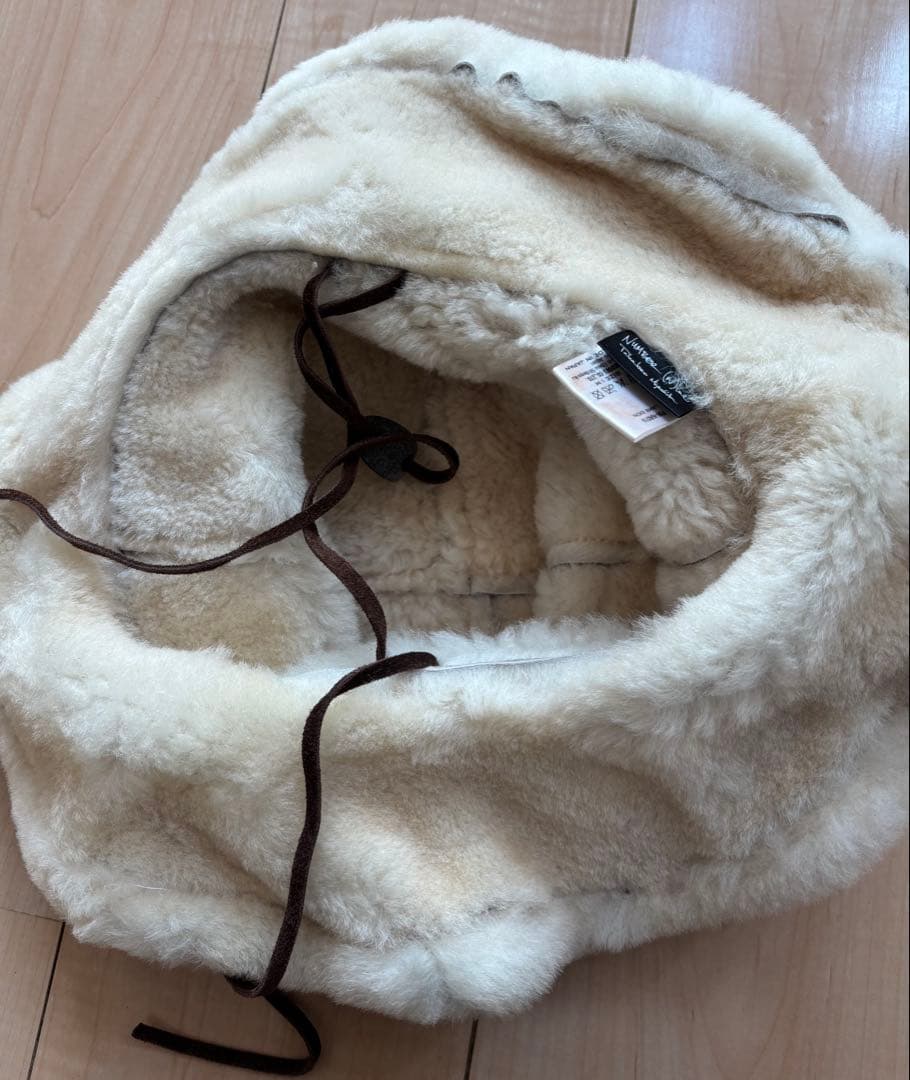 ナンバーナイン　ムートンハット　色褪せあり