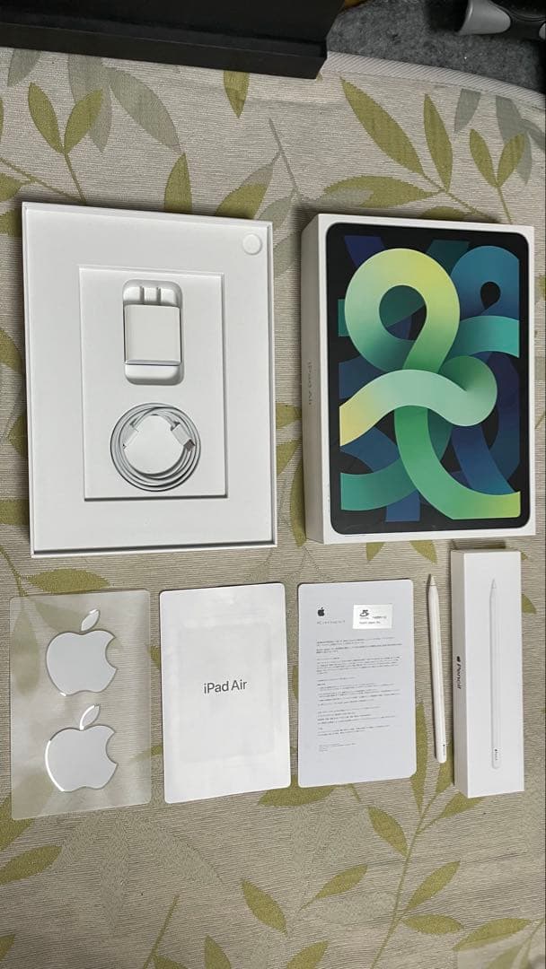 iPad Air 4th Wi-Fi 256GB + Apple penicl２