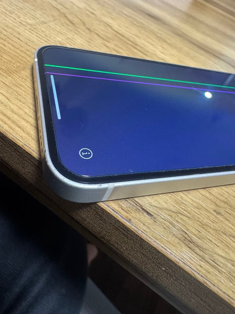 iPhone 12 mini 64G ホワイト　バッテリー84% 画面に線あり