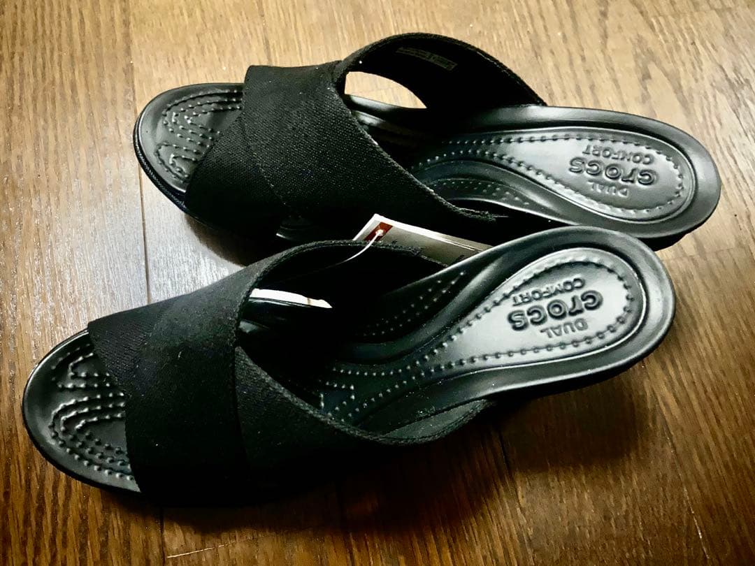 新品crocs leigh II xstrap wedge 24cm クロックス