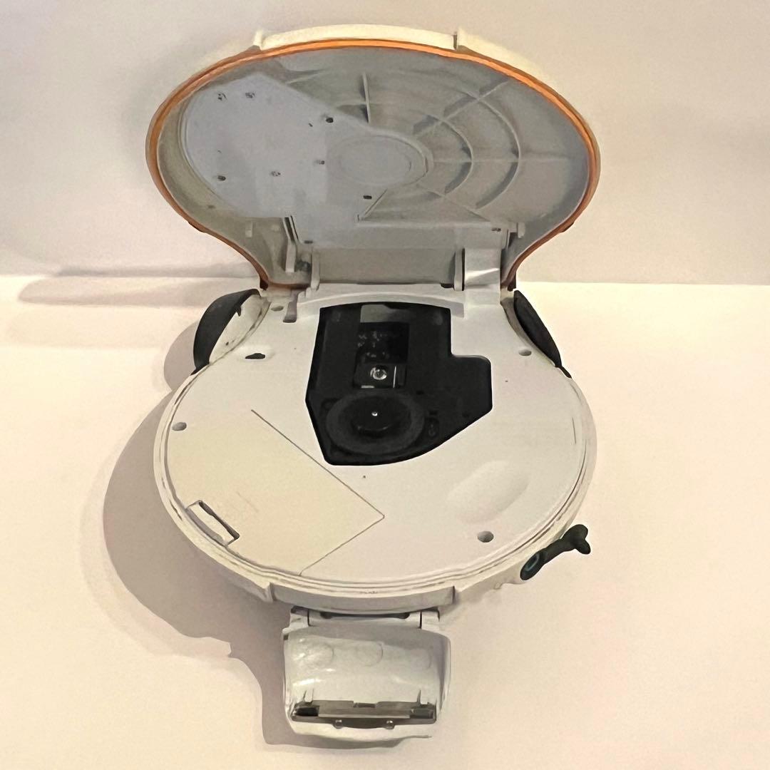 SONY SPORTS model CD WALKMAN 【ジャンク品】