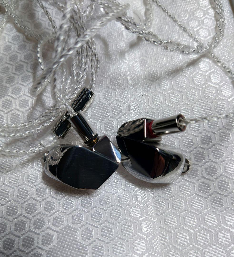 イヤホン final A8000