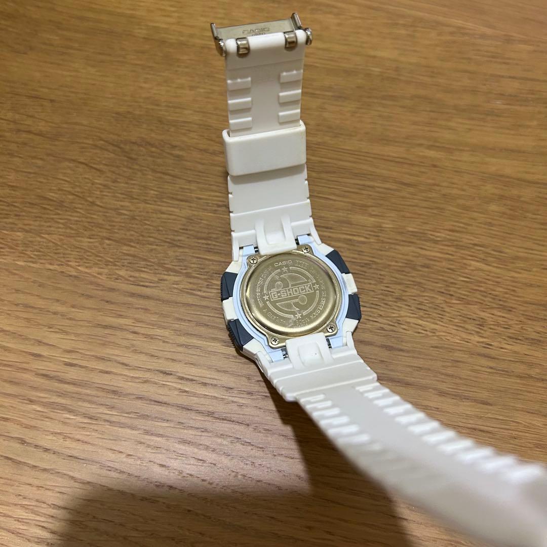 カシオ G-SHOCK ライジングホワイト 25周年記念モデル