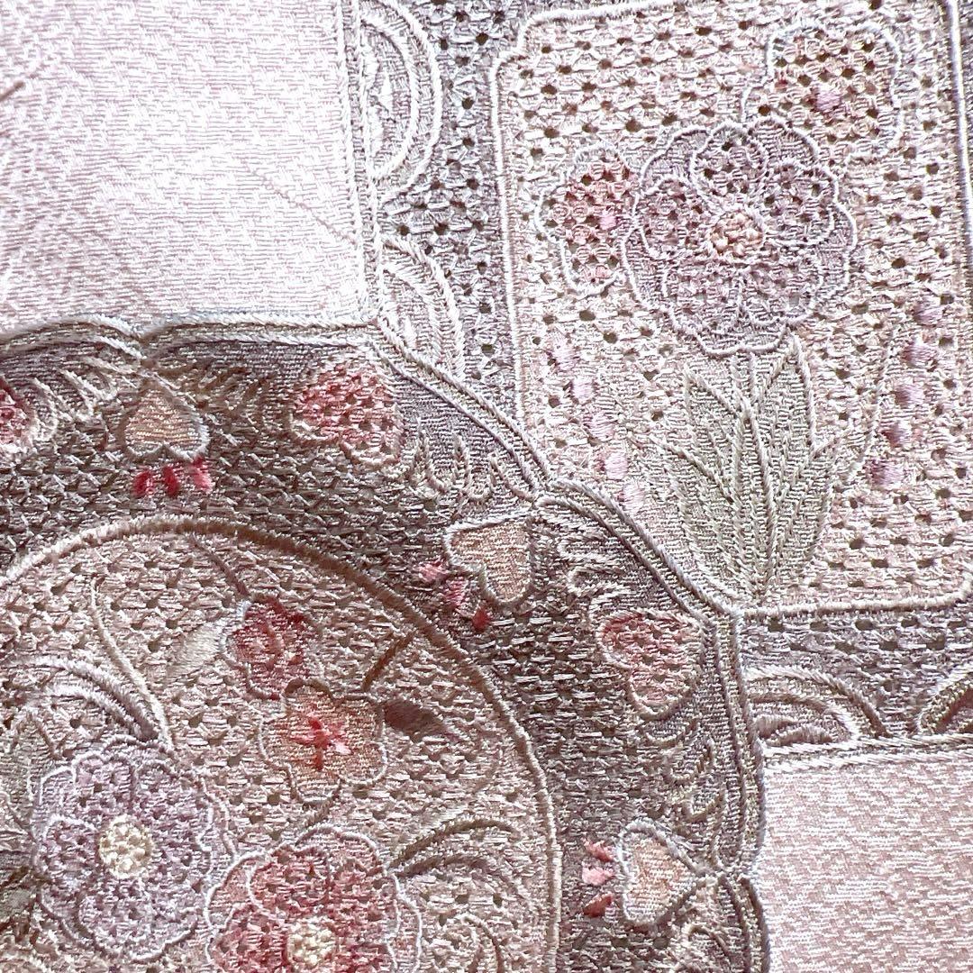 付け下げ　スワトウ刺繍　華紋　鏡裏文様　色紙　花模様　紋無し　着物　043k d