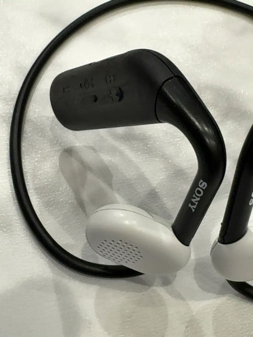 SONY Float Run 互換品ハードケース付き