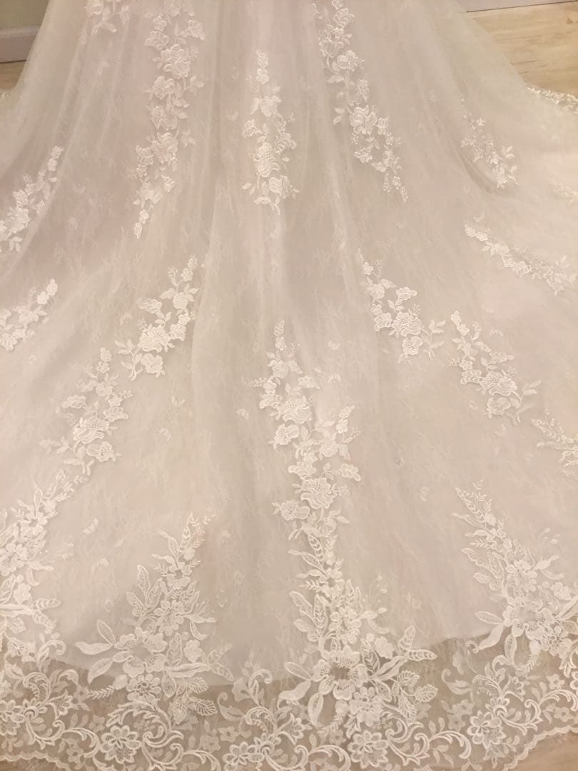 は*か様 オフホワイト マーメイドウェディングドレス