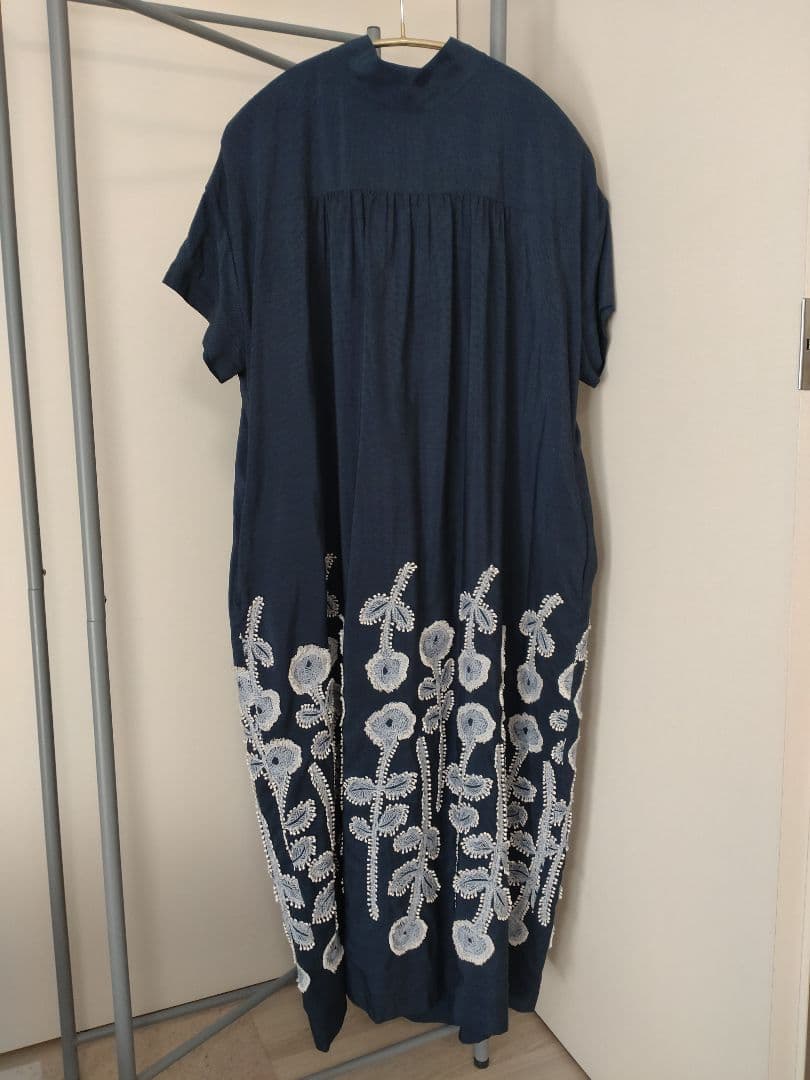 美品☆ミナペルホネン 24ss ロングワンピース frost garden