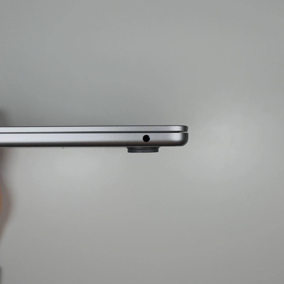 M2 MacBook Air 512GB 8GB スペースグレイ