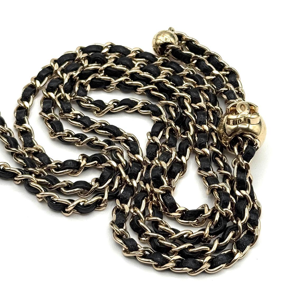 シャネル iPhone15Pro MAX キャビアスキン スマホケース 0952