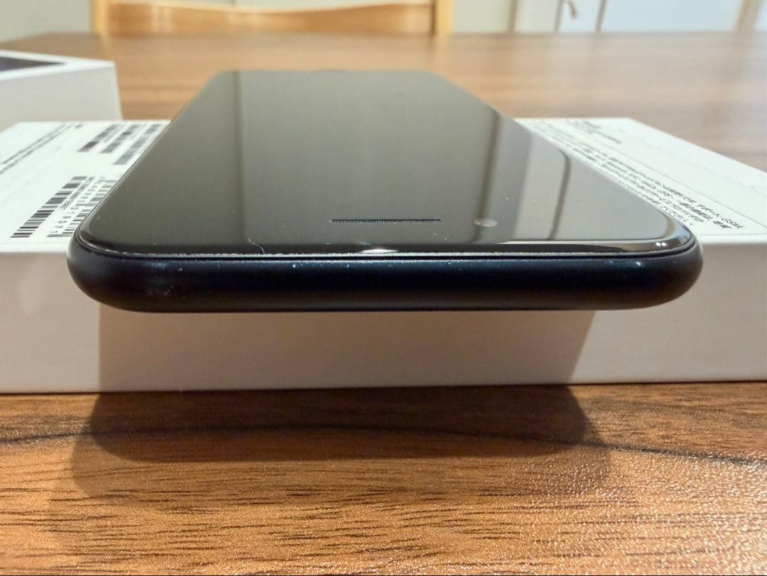 【美品】iPhone SE 第3世代 256GB