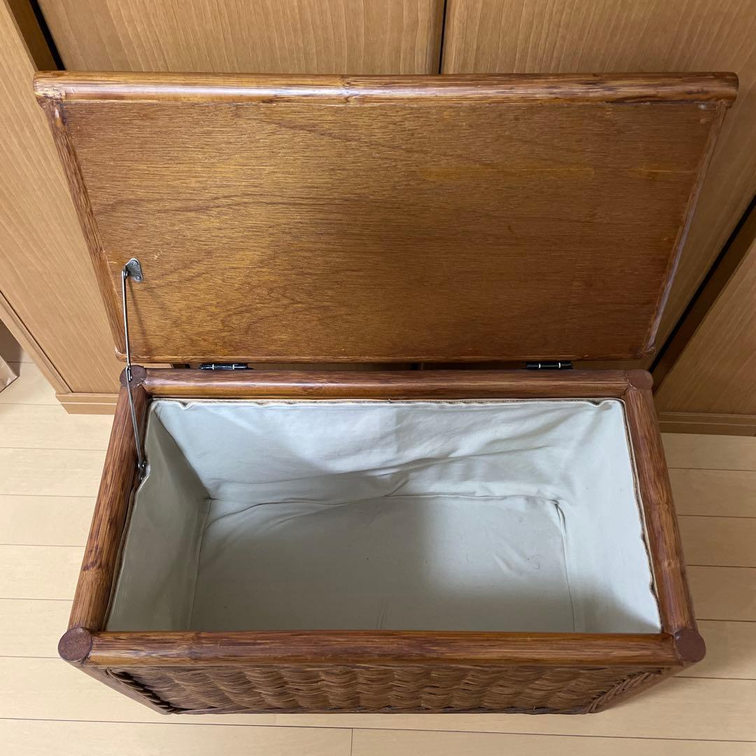 籐　蓋・布張り収納ボックス　コンテナ　アンティーク　アジアン