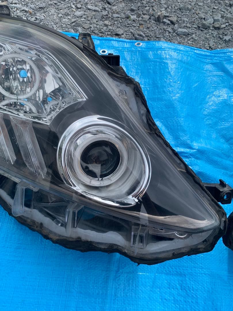 アルファード20後期　ヘッドライト　イカリング