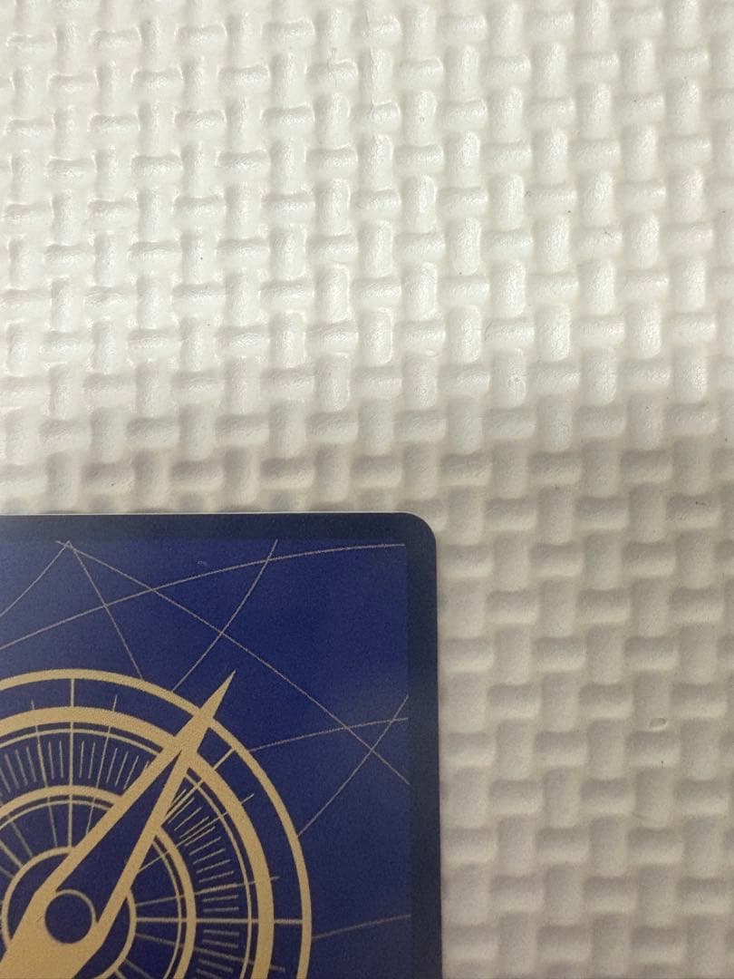 ワンピース カードゲーム　シャンクス　銀背景