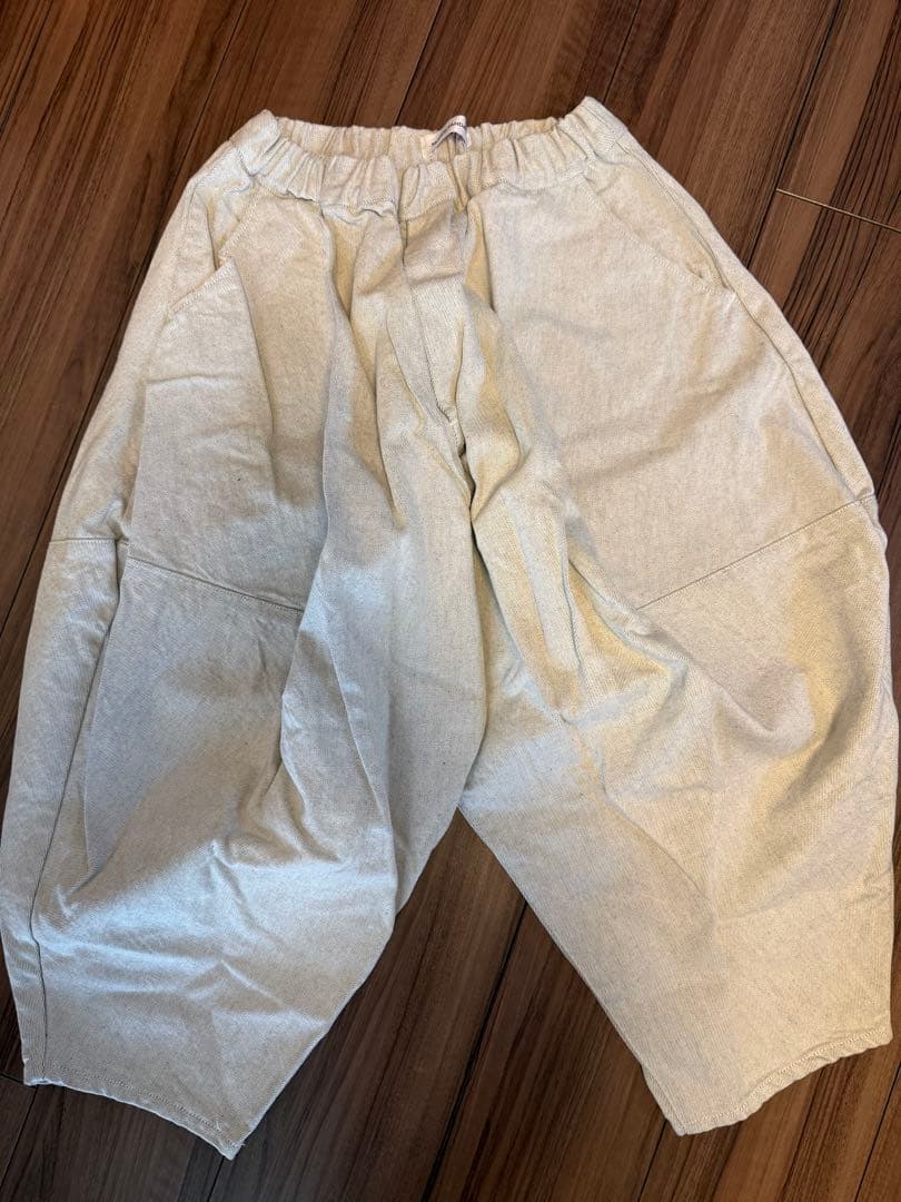 ヌヌフォルム　nunuforme ポインテッドデニムパンツ　155cm