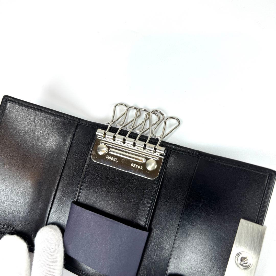未使用保管品✨ PRADA ブラックレザー キーケース 箱付き