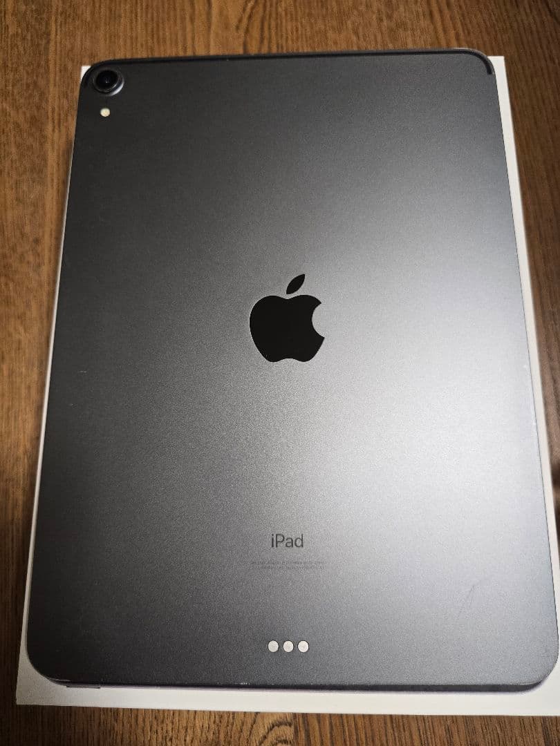 iPad Pro(第1世代)64GB Wi-Fiモデル スペースグレー