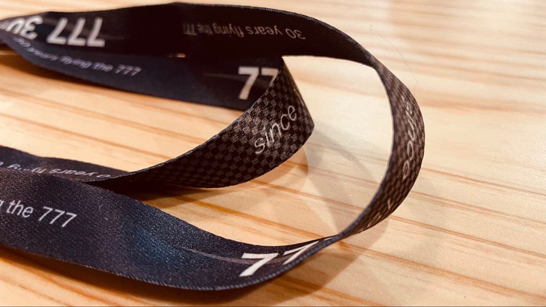 【非売品・新品・ストラップのみ】ANAボーイング777就航30周年イベント記念品