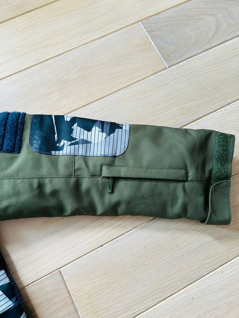 Ptenix フェニックス　キッズスキーウェア 上下セット 120サイズ