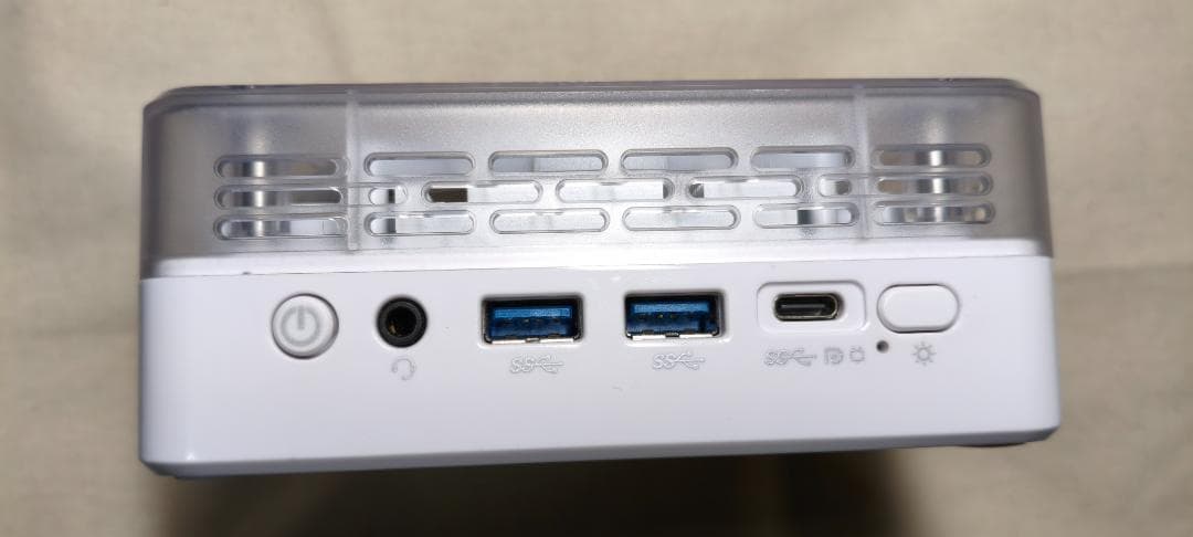 Ryzen7搭載ミニPC ベアボーン