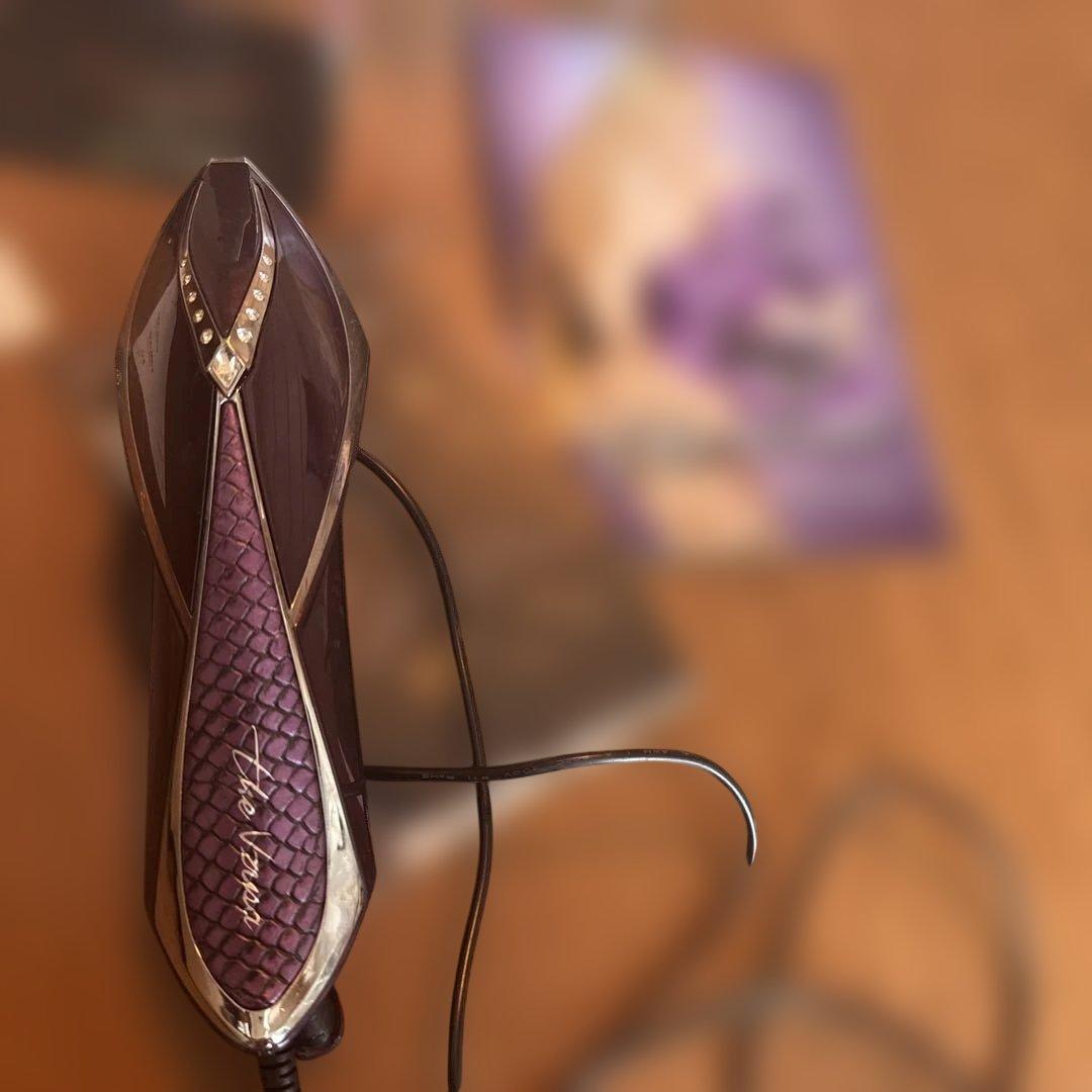 総額43万円　TheVzusa 美顔器 ザメデューサ