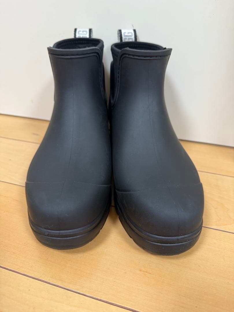 UGG.ブラックレインシューズ ショートブーツ