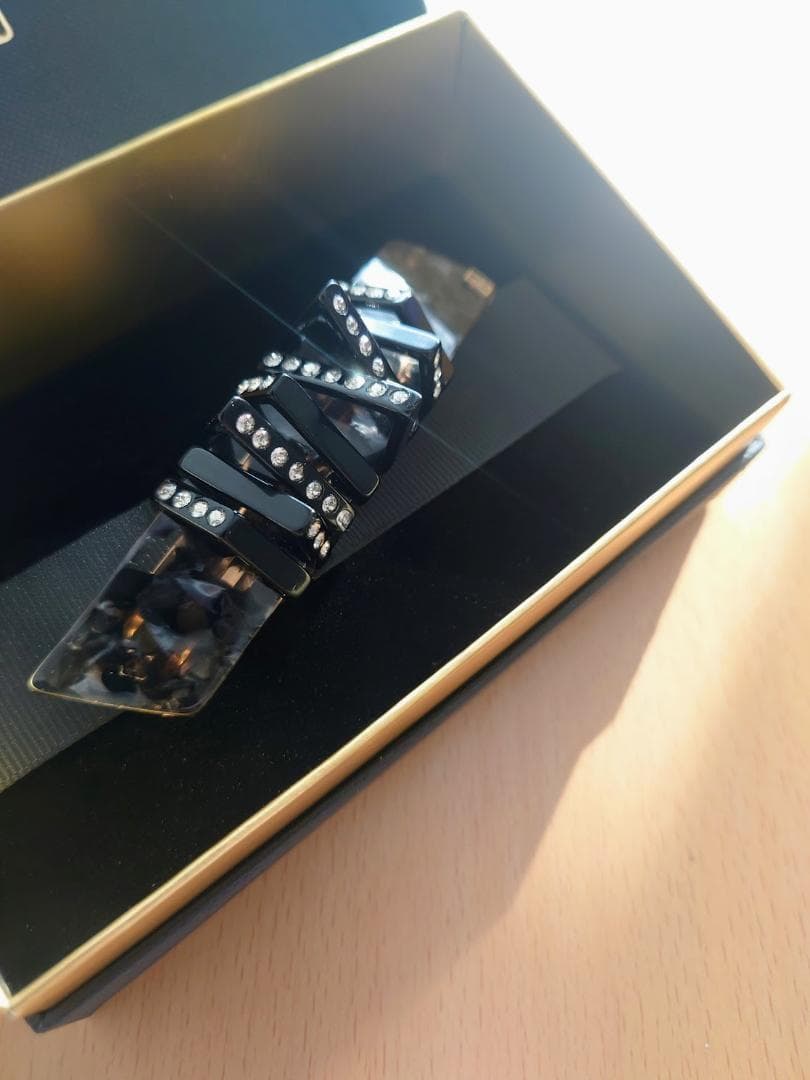 【新品】アレクサンドルドゥパリ スワロフスキーバレッタ