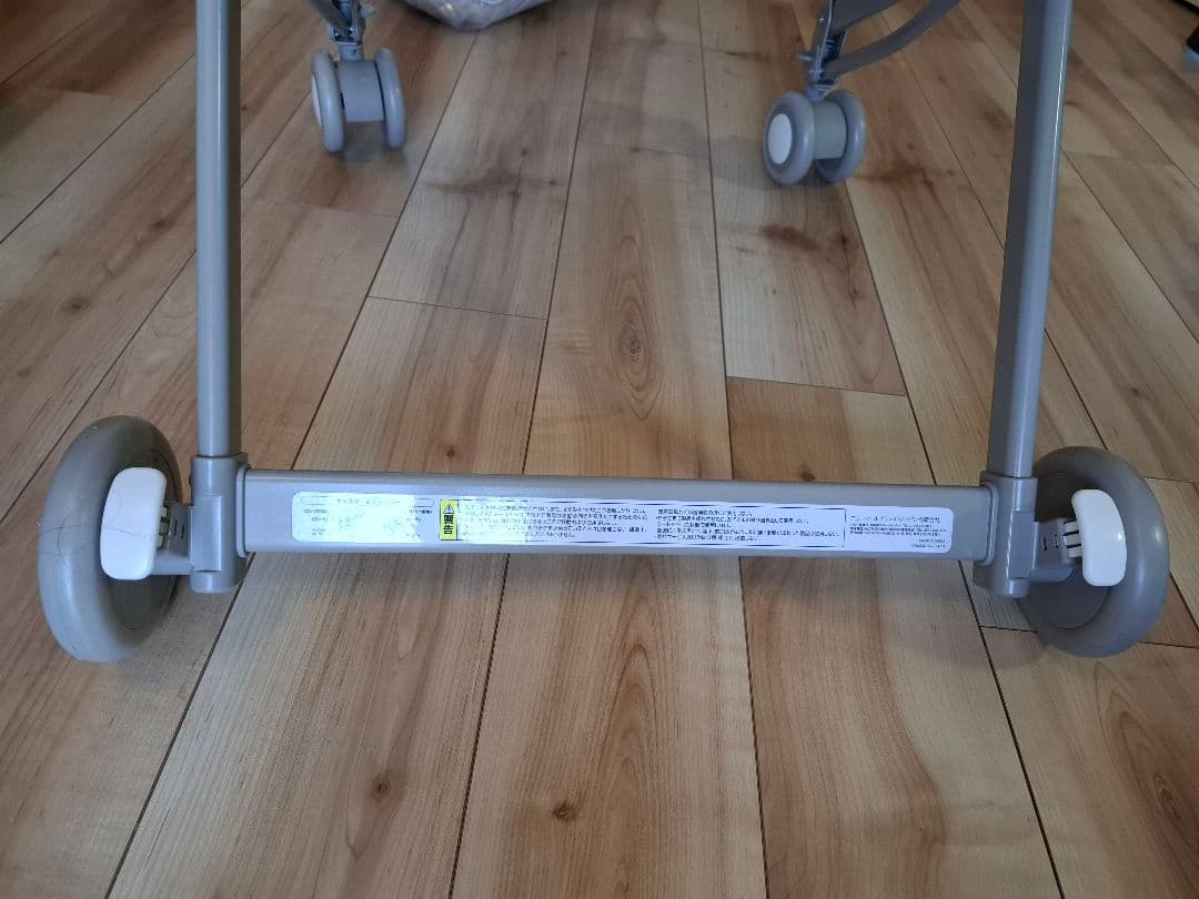 【送料込】Aprica ユラリズムスマートプレミアム　説明書付ハイローチェア