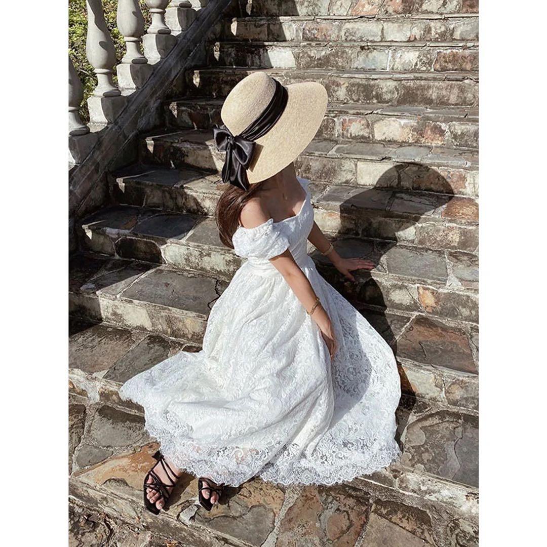 エイミーイストワール　ギャザーレーススクエアネックワンピース　ブラック