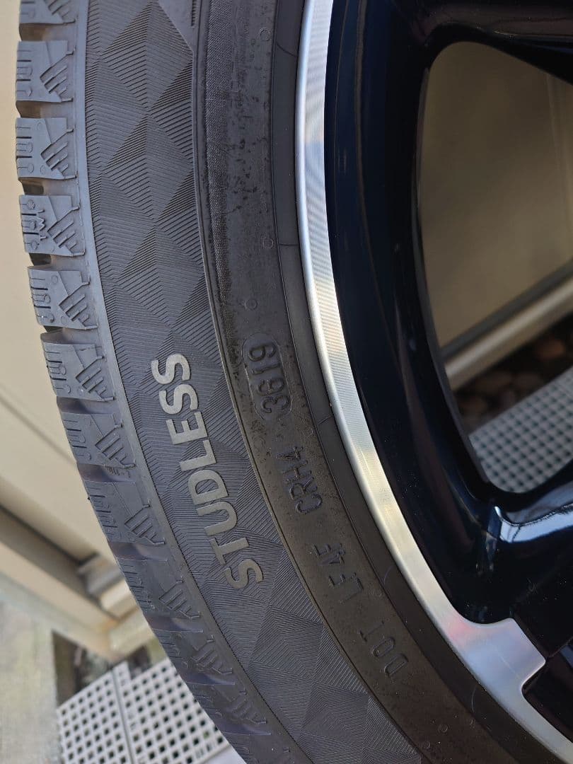 w177 スタッドレス　オマケ付き　発送も対応致します。 引取りなどは10万にて