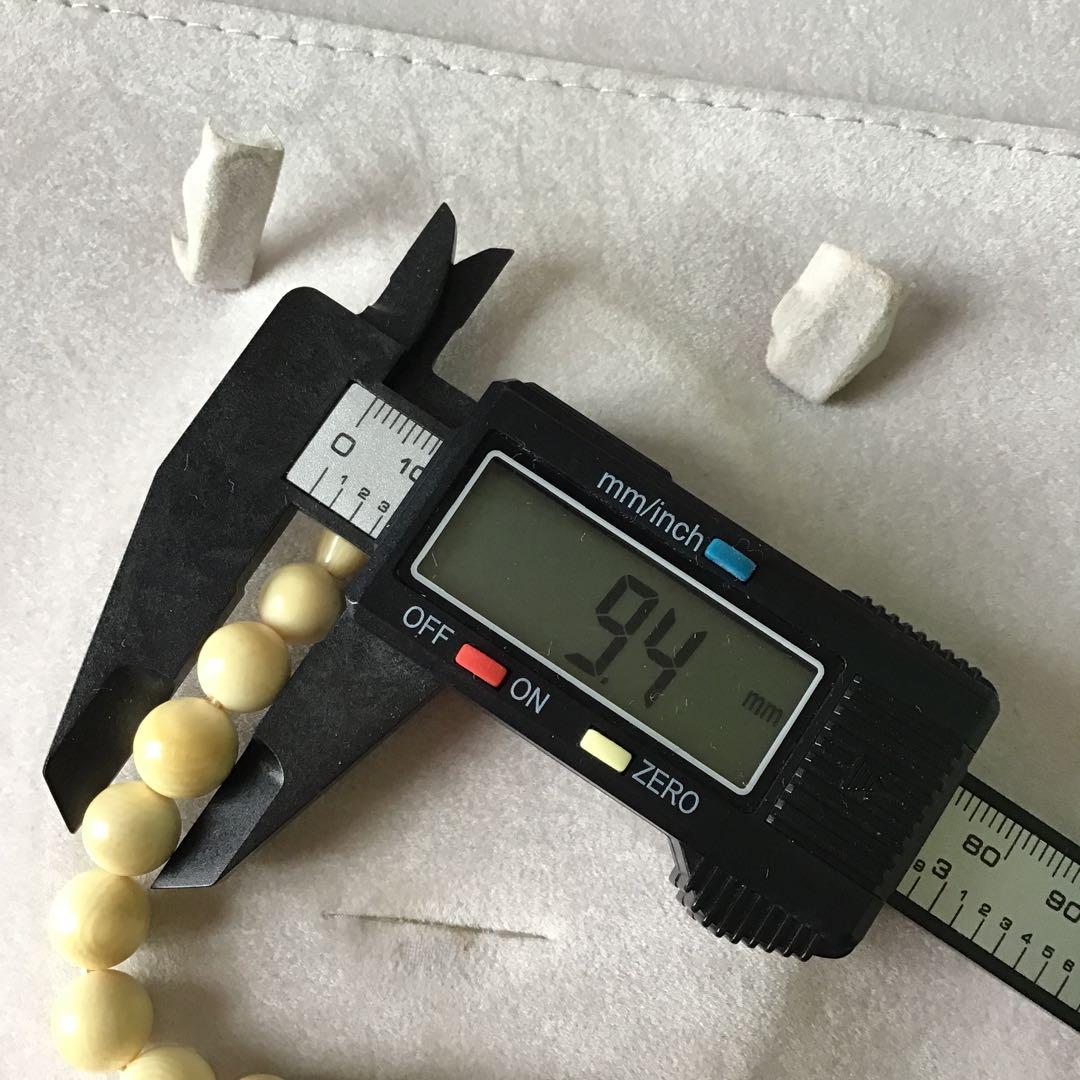 アンティーク　天然素材ネックレス　ロングネックレス　四