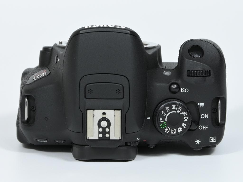 【美品】 キヤノン　Canon EOS kiss x7i ボディ