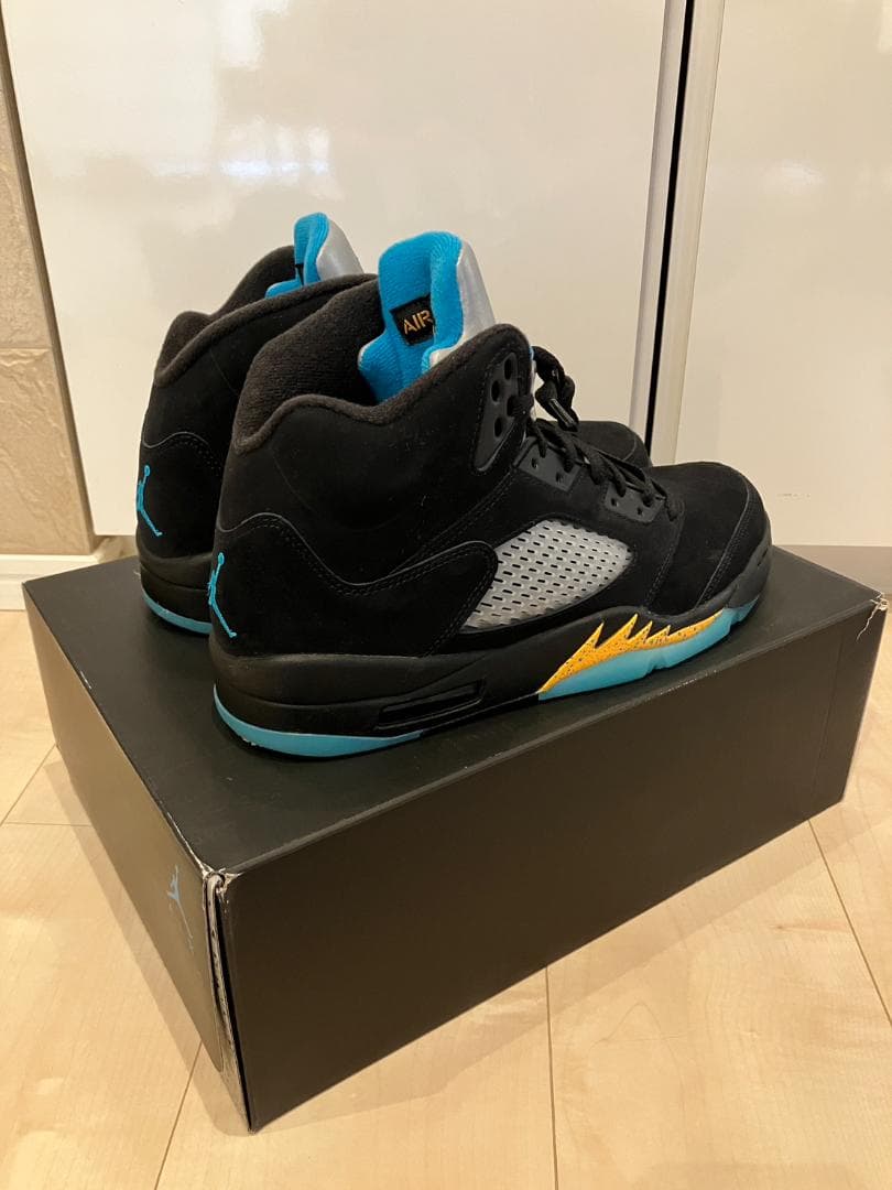 シューズ(男性用) NIKE AIR JORDAN 5 RETRO DD0587-047 27.5
