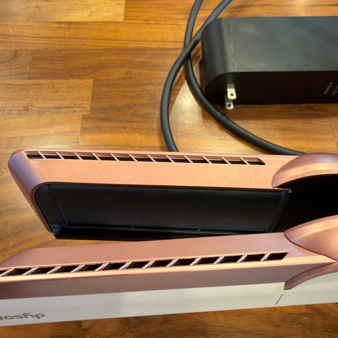 ダイソンストレートドライヤー