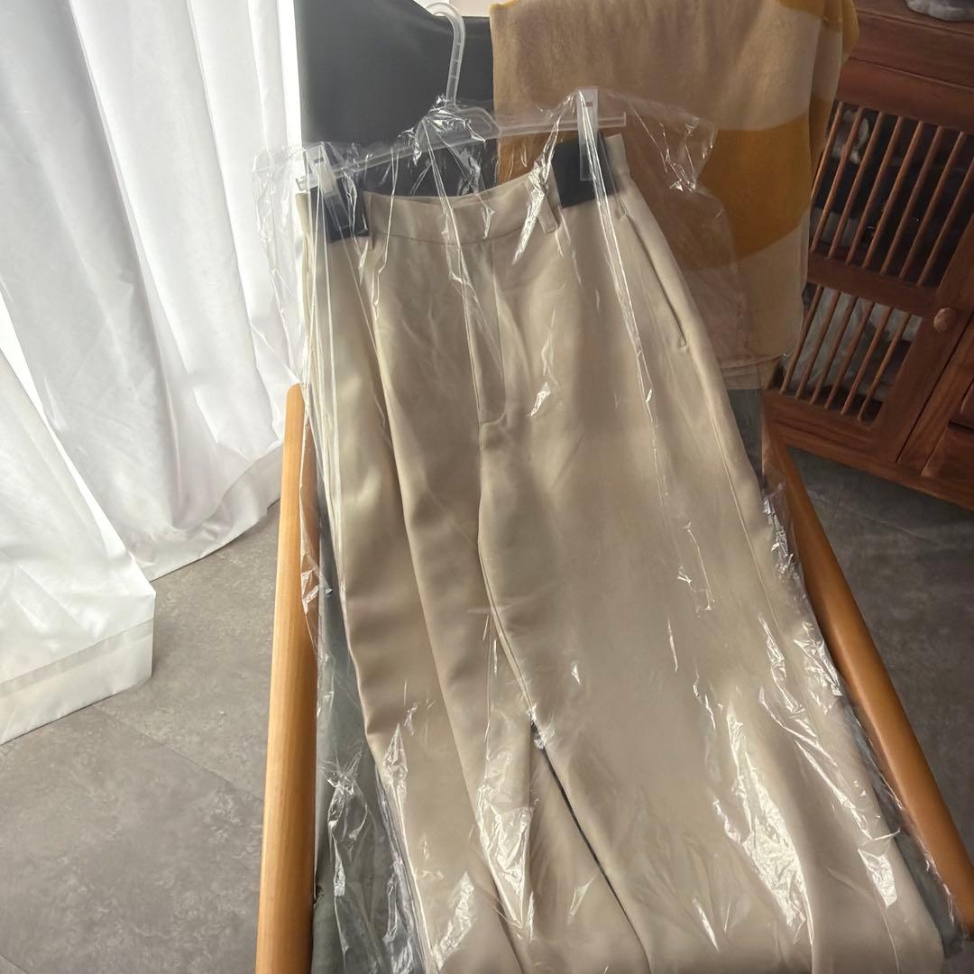 【Todayful】Wide Cocoon Trousers エクリュ 36