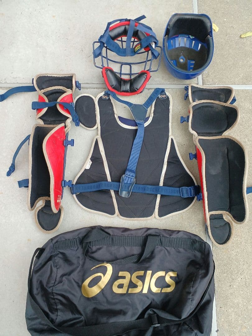 G*I様 野球　キャッチャー防具　バック付き