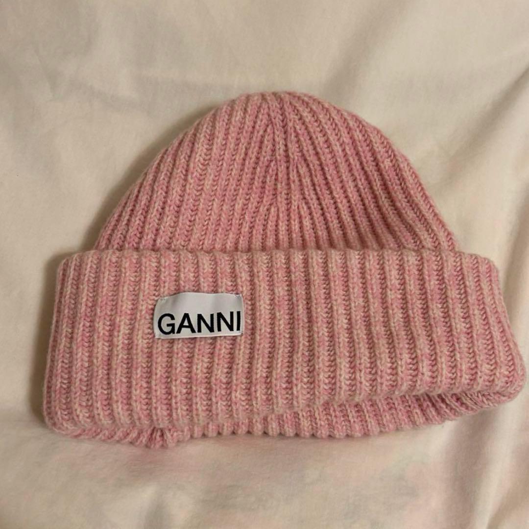GANNI ニット帽　ピンク　ビーニー