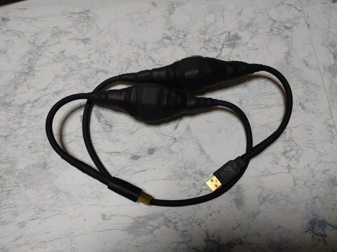 【最新作】オーディオ用　420段式カタパルト搭載　USBケーブル A-B 1m