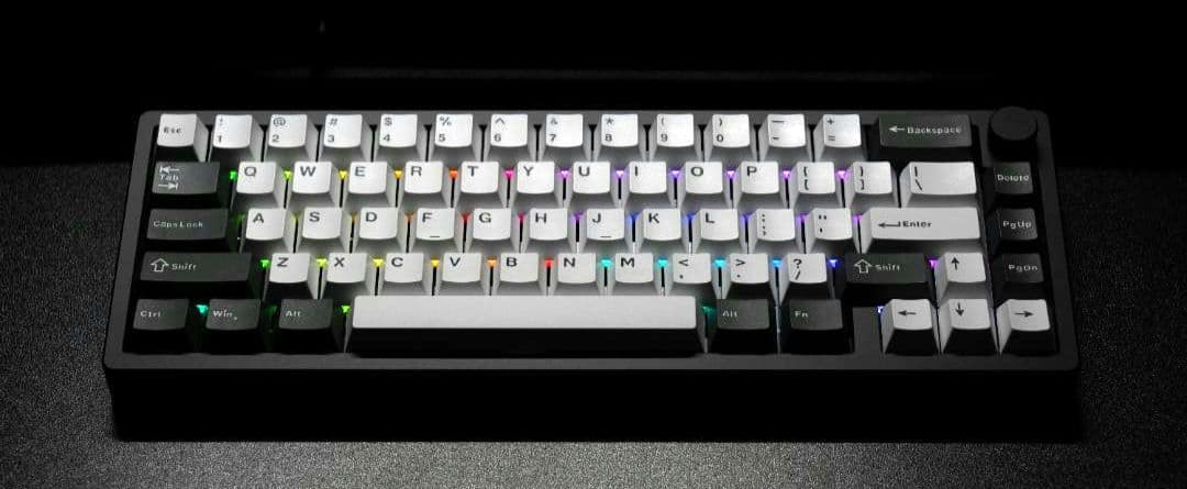 【ほぼ新品】EPOMAKER Galaxy65 キーボード