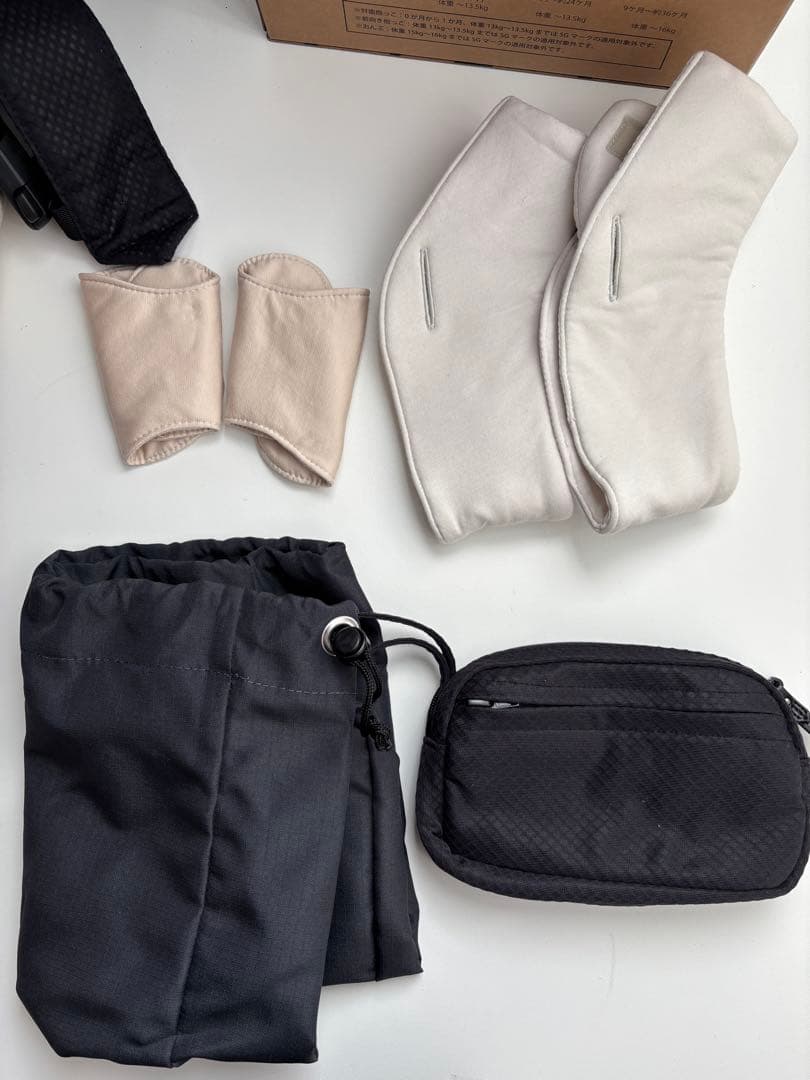 NUNA cudl clik 抱っこ紐　キャビア　店舗限定色