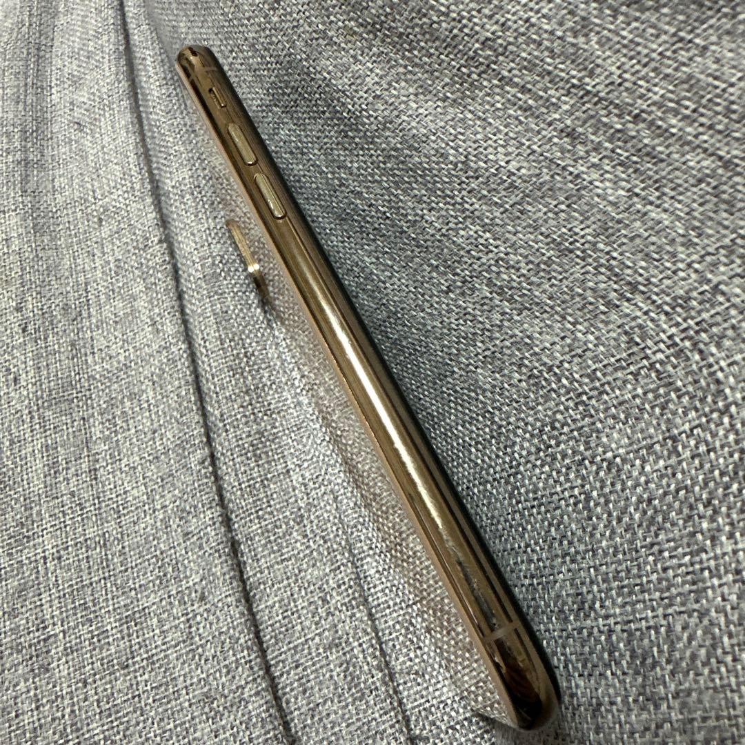 iPhone XS 256GBゴールド 本体