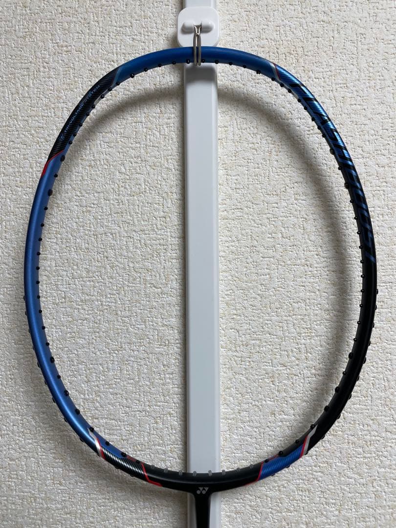 ヨネックス Voltric FB 塗装修理あり