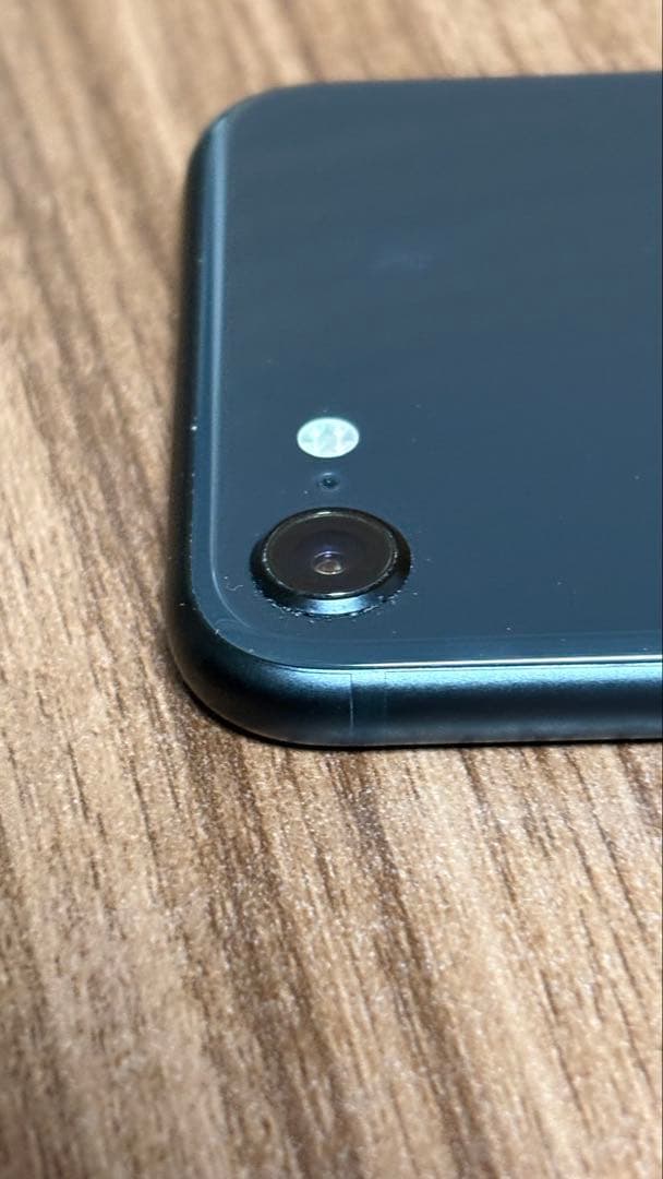 【美品】iPhone SE 128GB ブラック SIMフリー