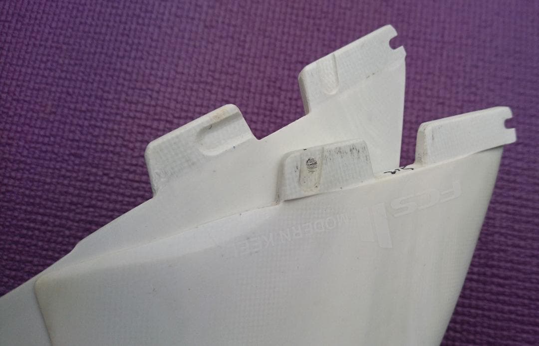 モダンキール ツインフィン　FCS２　AirCore　MODERN　KEEL