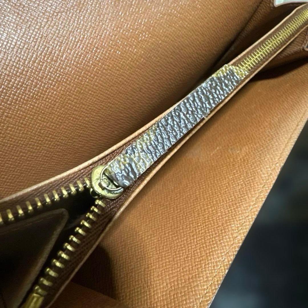 ⑥☆外観美品/優良品☆カード2枚タイプ♪サラ長財布